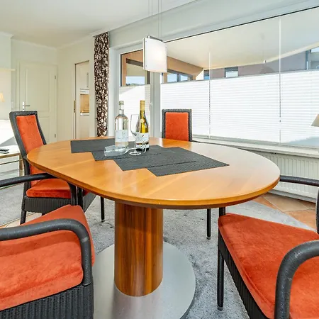 Alice, App 36-3 Apartment